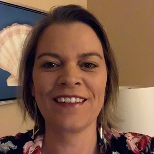 Meet your Posher, Melanie